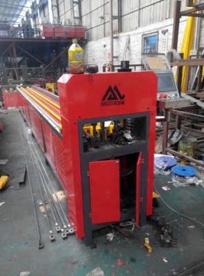 探索二手沖孔機市場 聚焦佛山，掌握五金制造的關鍵設備