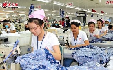 30多家媒體求參觀!青島這家紡織廠創立60年,年產值過百億,它的智能工廠、無水染色、智能服裝都堪稱行業典范!